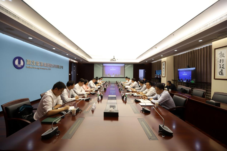 座談現(xiàn)場(攝影:王權(quán)) 座談現(xiàn)場(攝影:王權(quán))